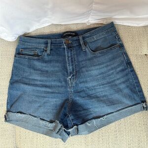 Calvin Klein Denim Shorts US 10